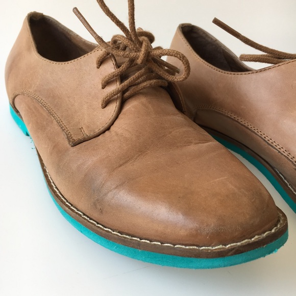 Steve Madden Shoes - Steve Madden Casual Shoes Sz 7.5 • teal bottom